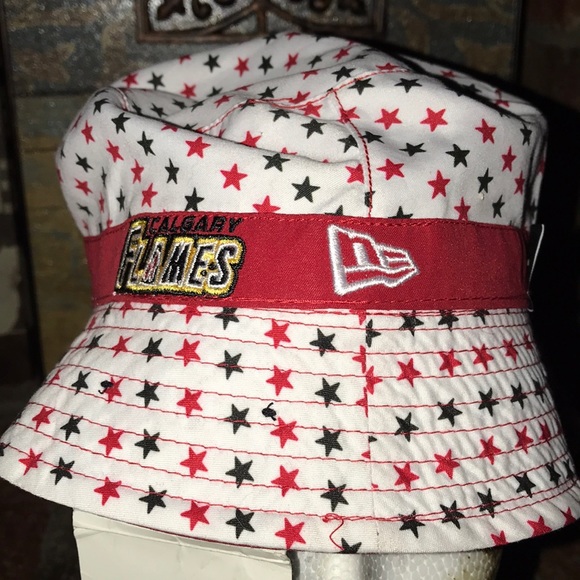 New Era Calgary Flames 🔥 Bucket Hat Yth - Picture 4 of 6